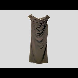 Adrianna Papell Women's Size 6 Black Floral Ruched Sheath Dress